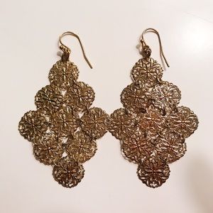 Francesca’s Gold Rhombus Earrings